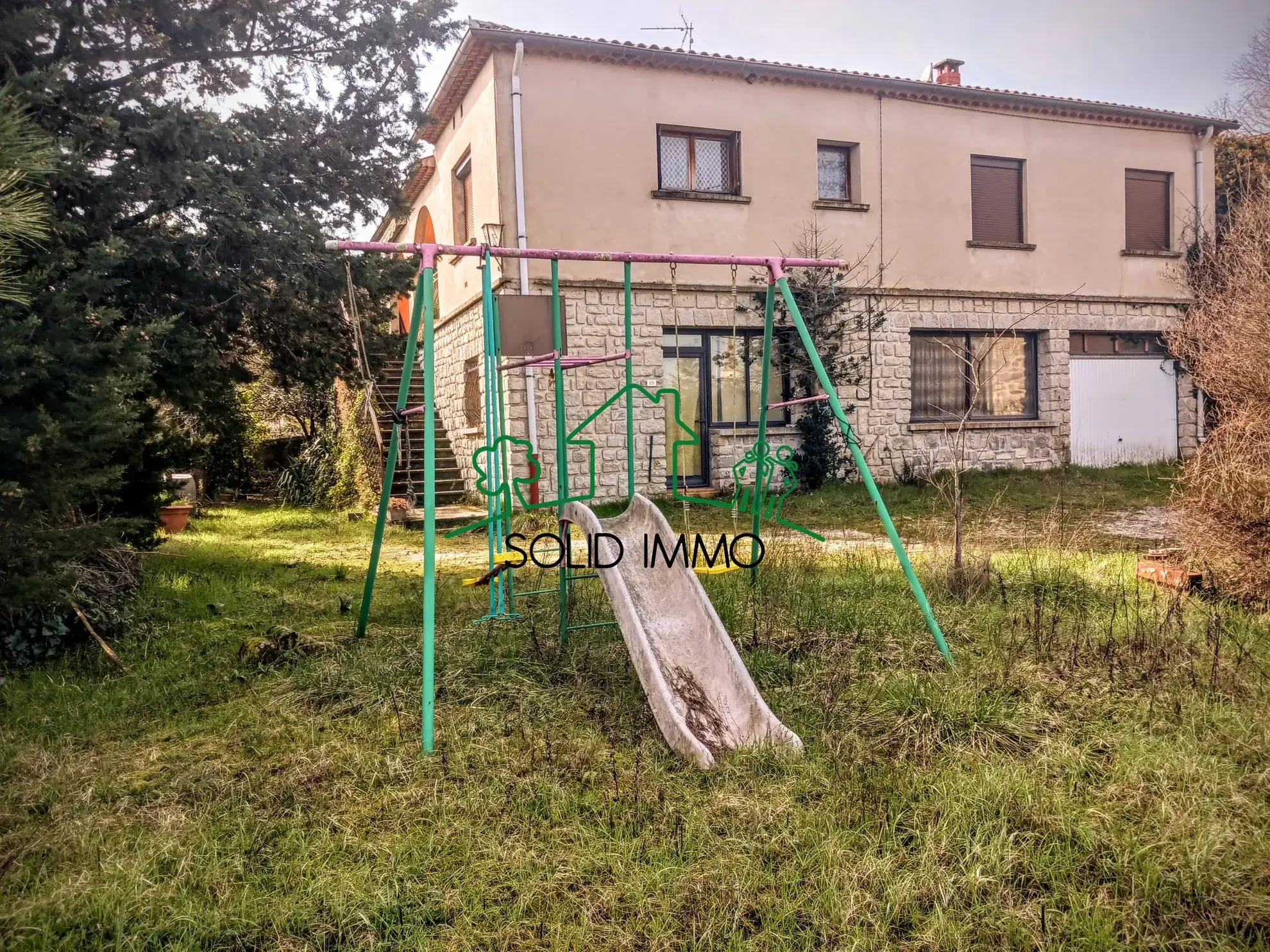 Grande maison familiale avec appartement indépendant à Saint-Paul-le-Jeune 