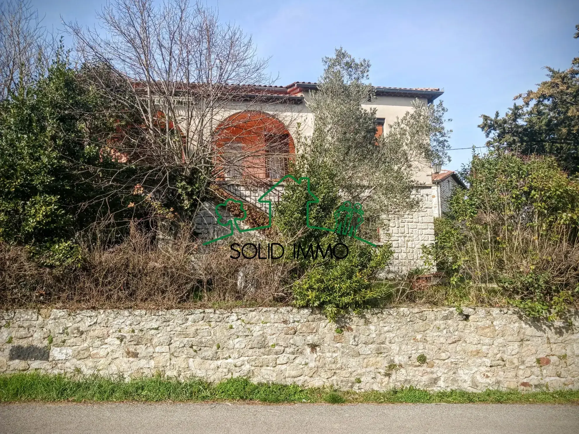 Grande maison familiale avec appartement indépendant à Saint-Paul-le-Jeune 