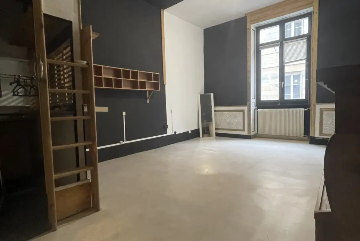 Appartement de caractère à vendre à Besançon, quartier Battant 