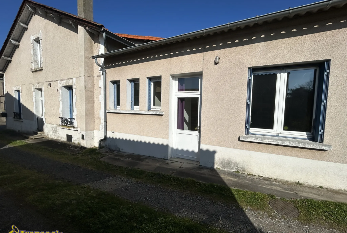 Maison 4 pièces à Puy-Guillaume avec jardin et appentis 