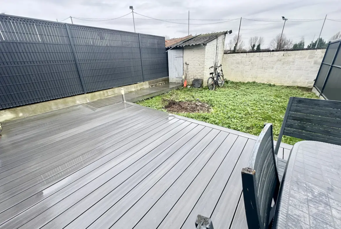 À vendre : Maison Bâtir 80 m² à Capinghem/Lomme avec Jardin et Dépendance 