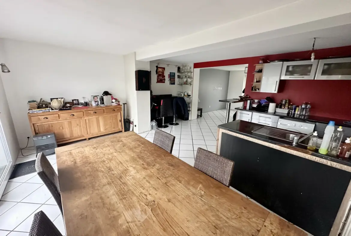 À vendre : Maison Bâtir 80 m² à Capinghem/Lomme avec Jardin et Dépendance 