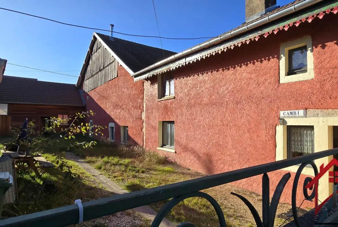 Maison de Village Rénovée de 191 m² à Baume-les-Dames 