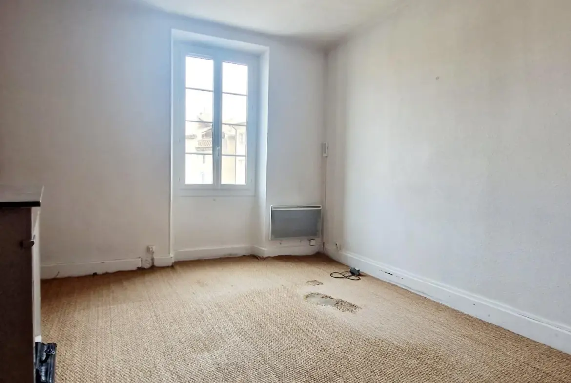 Maison à vendre à Bollène pour 71 000 € 