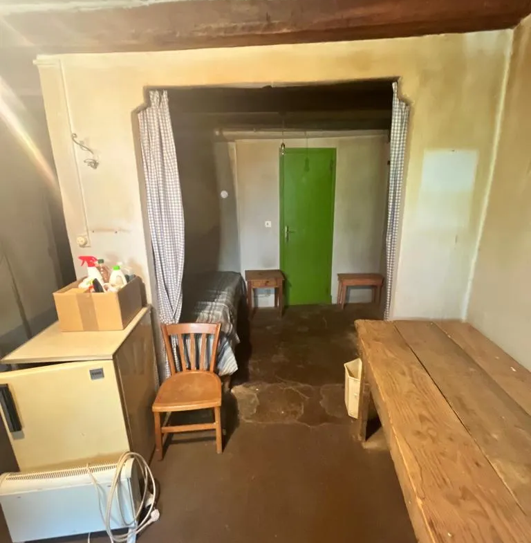 Maison de Village à Rénover à Tende - 65 m² avec Balcon 