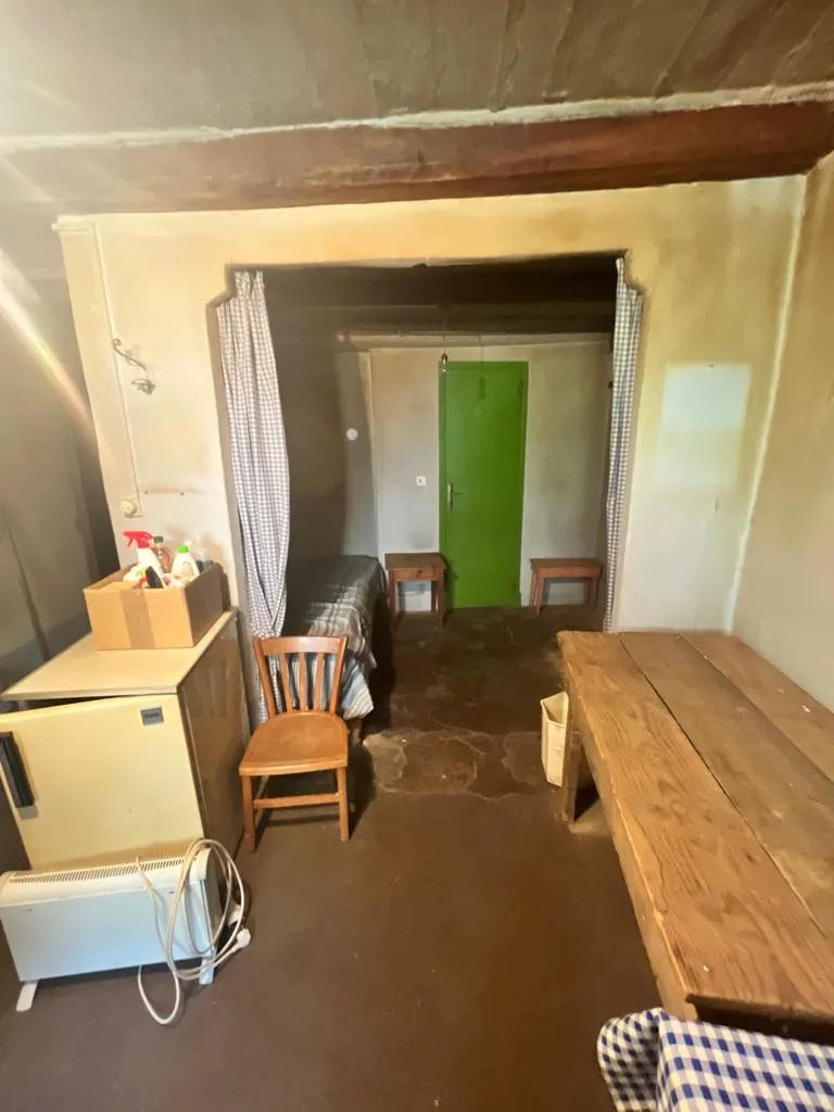 Maison de Village à Rénover à Tende - 65 m² avec Balcon 