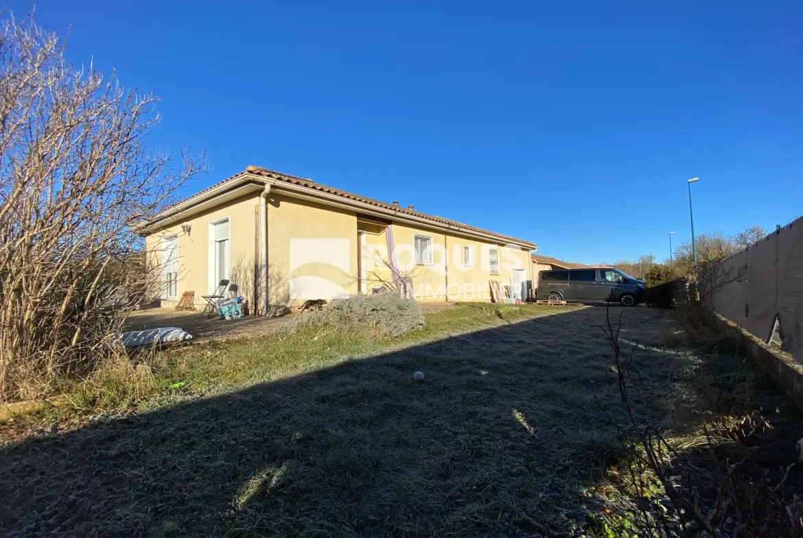 Maison de plain pied à vendre à La Cavalerie 