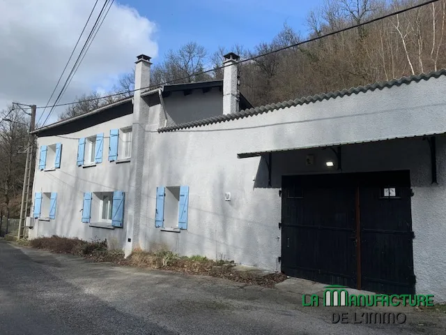 Maison Individuelle de 115 m² à Le Chambon-Feugerolles 