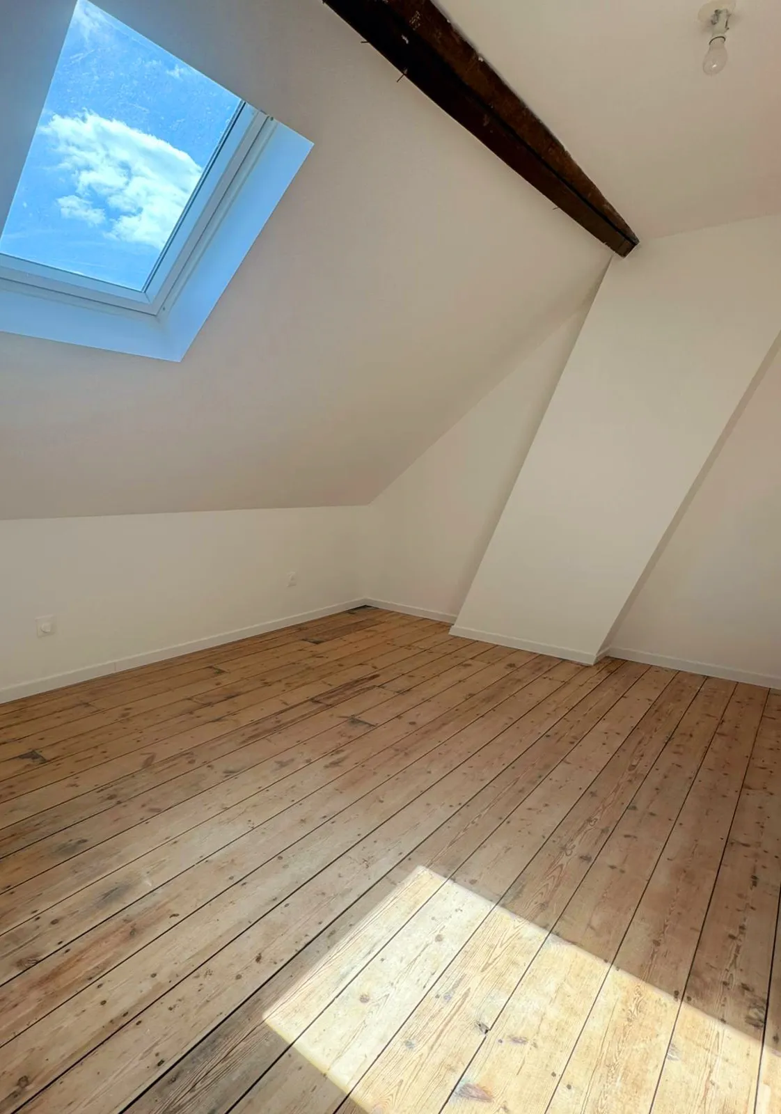 À Vendre : Maison de Charme Rénovée de 85 m² à Frelinghien 