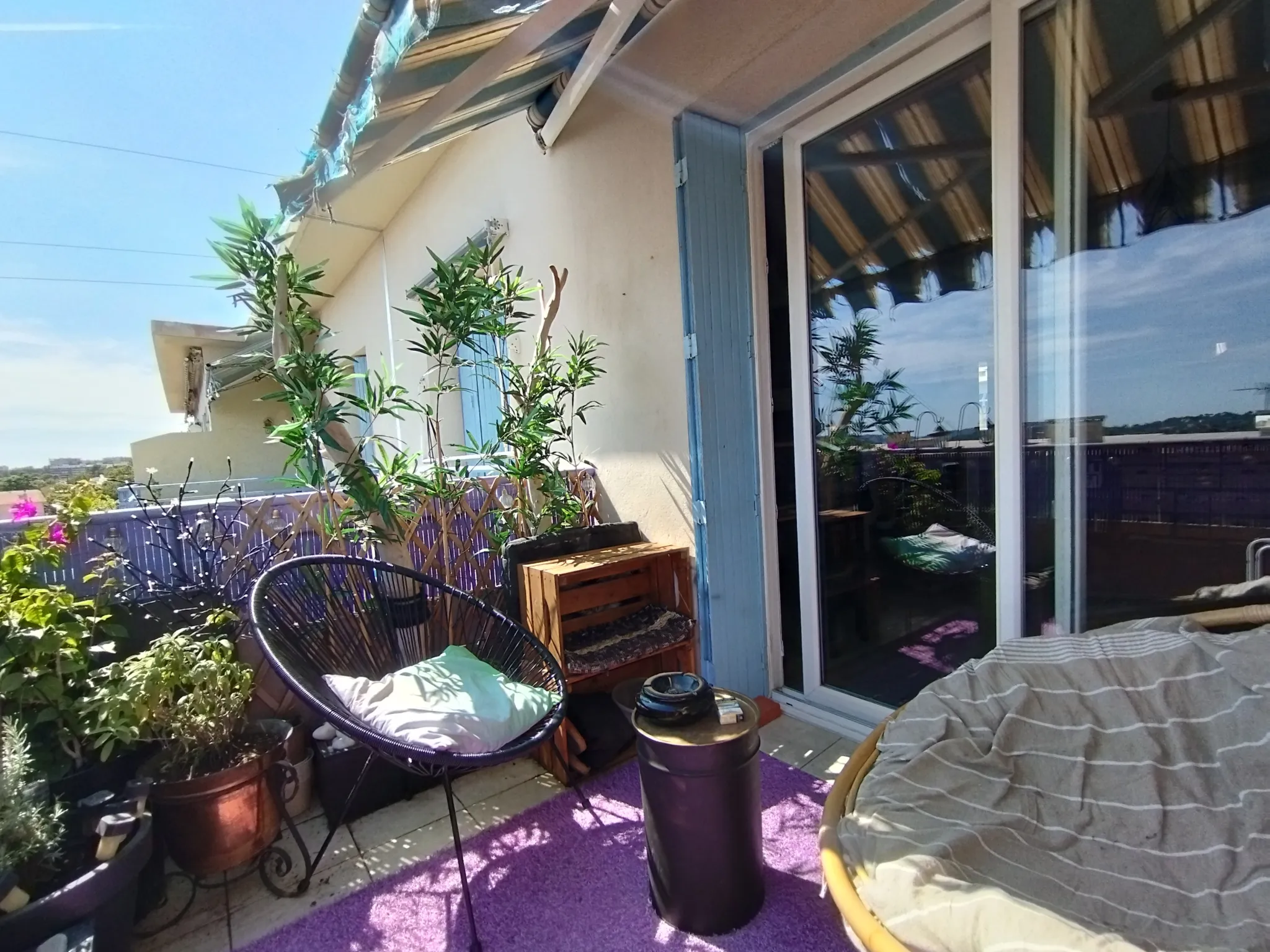 Vente d'un Appartement T4 lumineux à Toulon Est avec terrasse et garage optionnel 