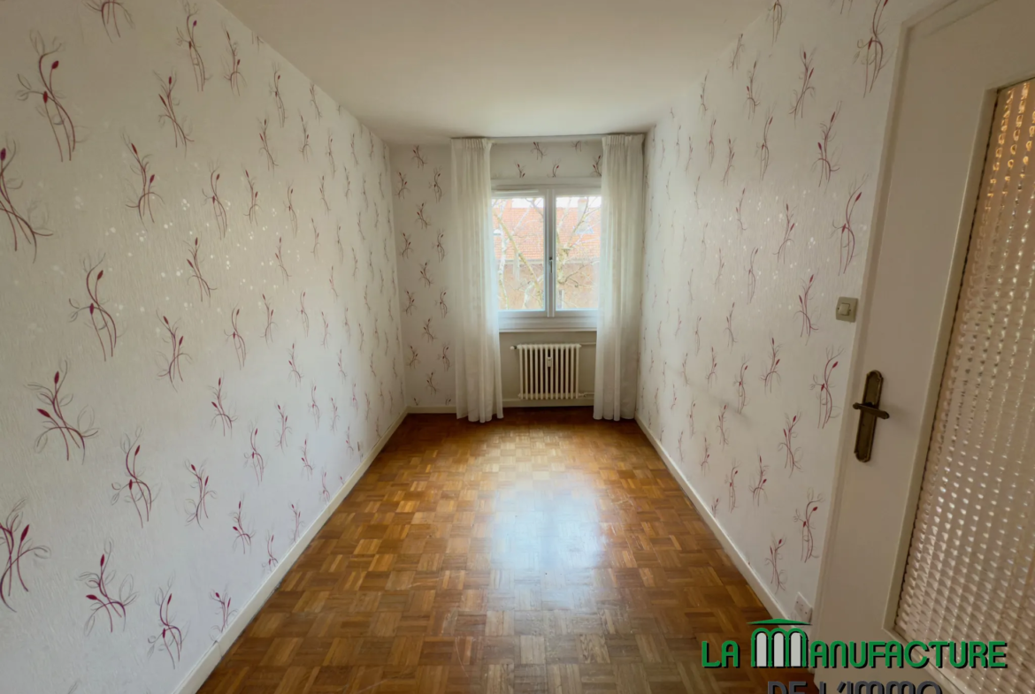 À vendre : Appartement F3 avec balcon, cave et garage à Saint-Étienne 