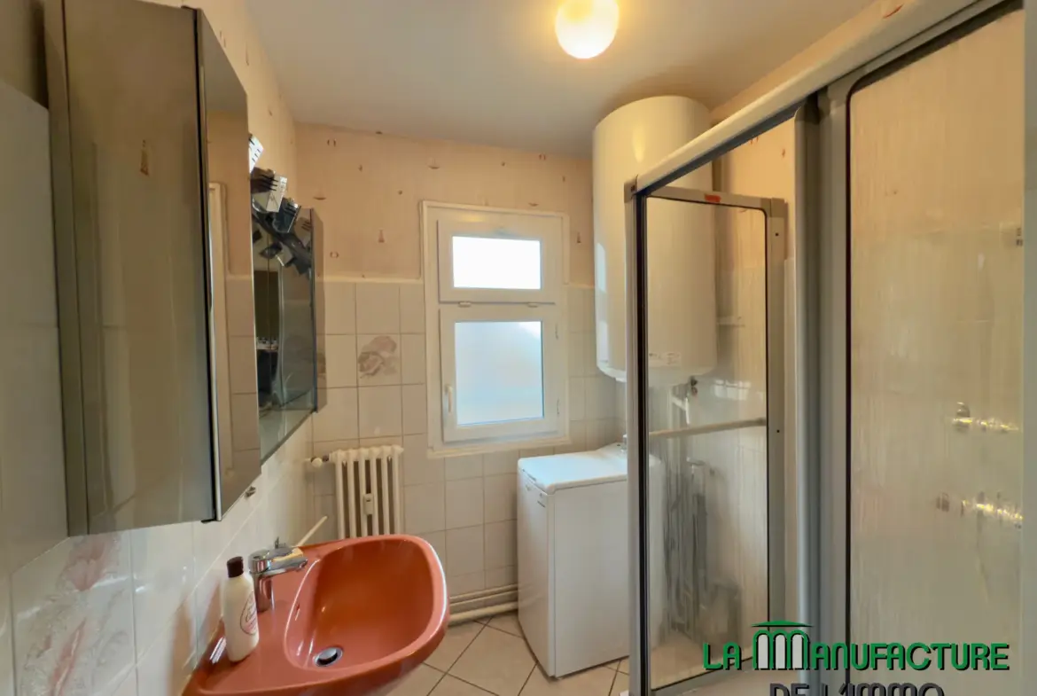 À vendre : Appartement F3 avec balcon, cave et garage à Saint-Étienne 