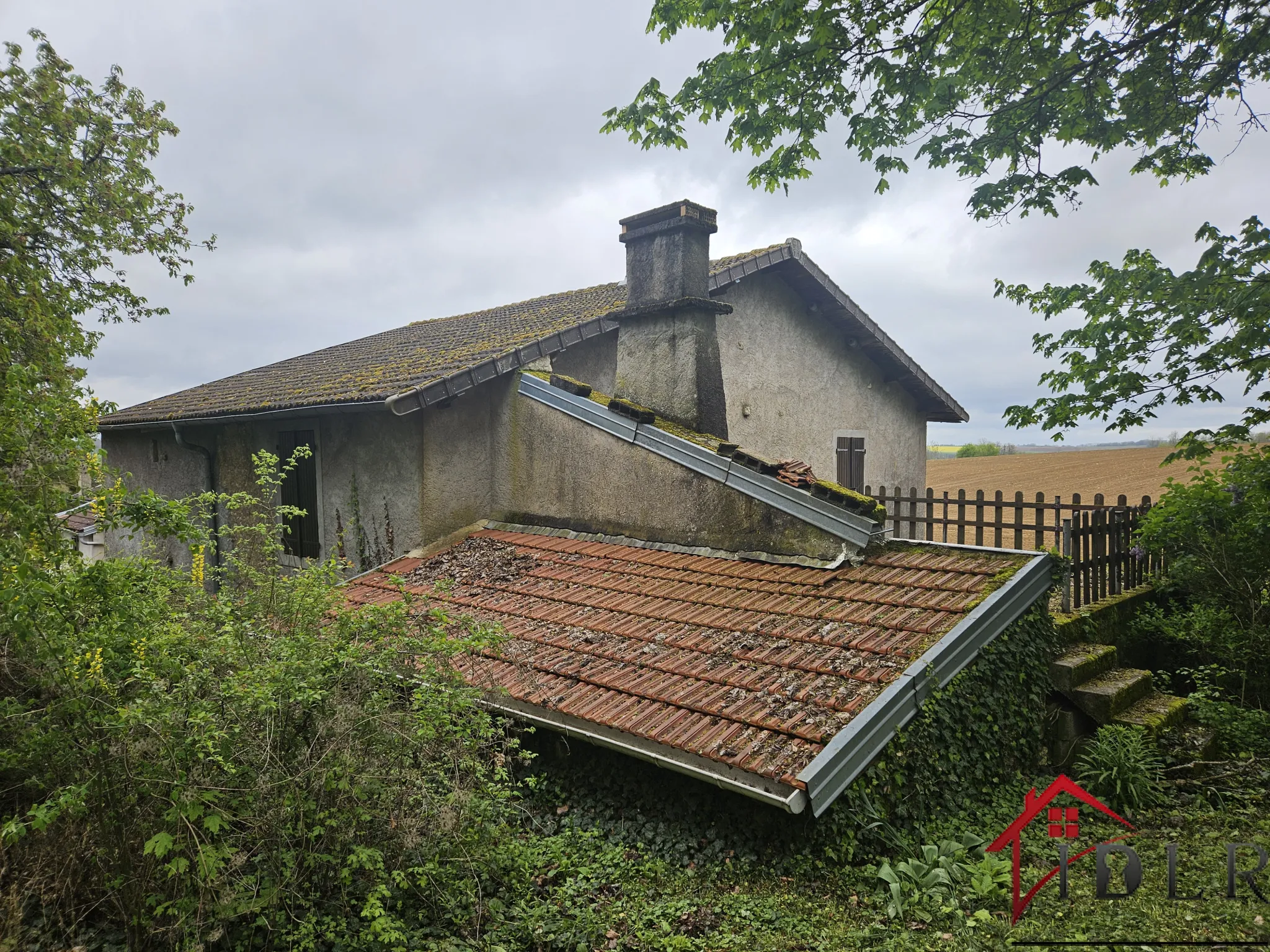 Maison de campagne type 4 à vendre à Les Thons - 115 m² 