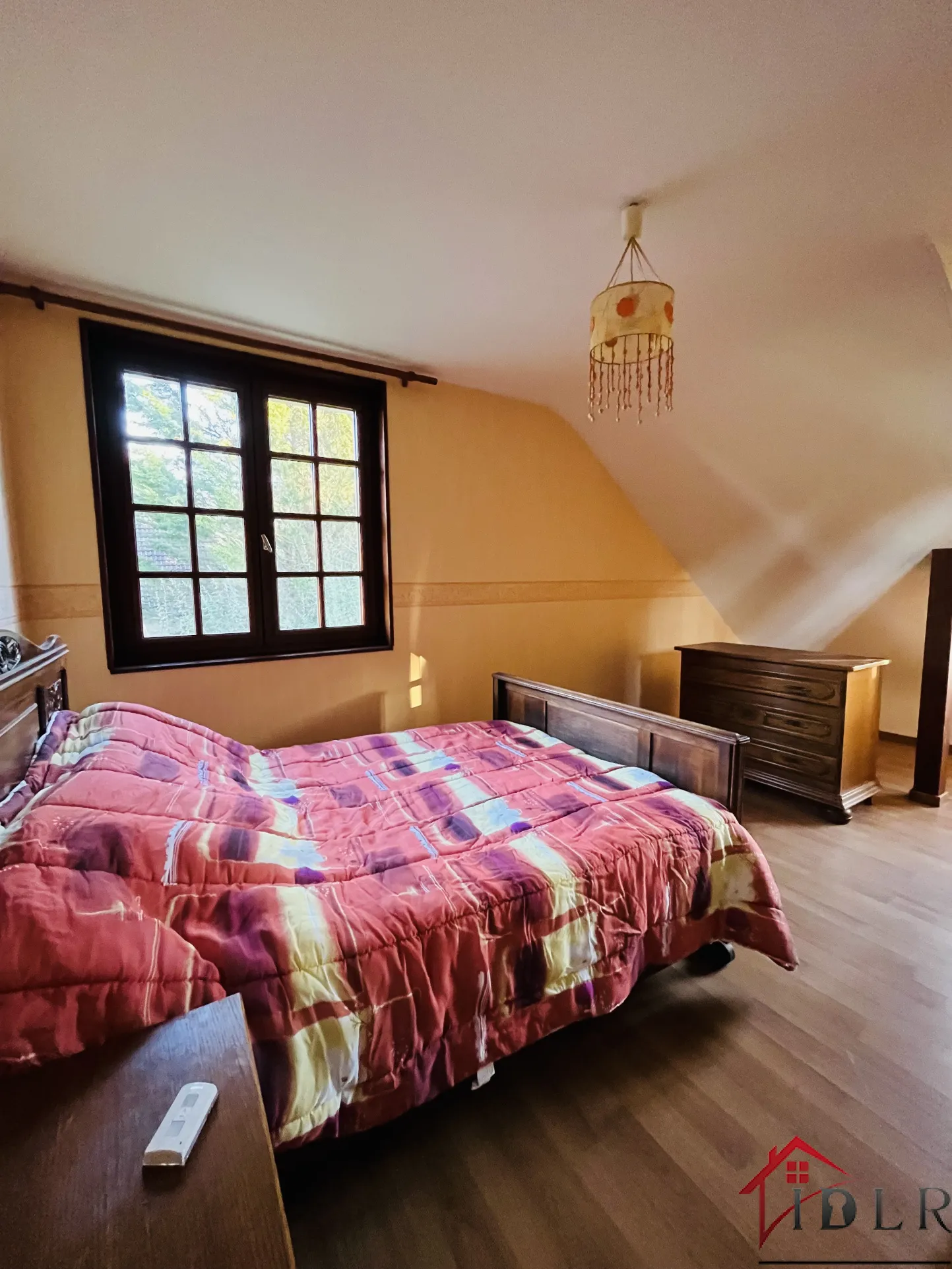 Charmante maison à vendre à Quers avec 4 chambres et terrain spacieux 