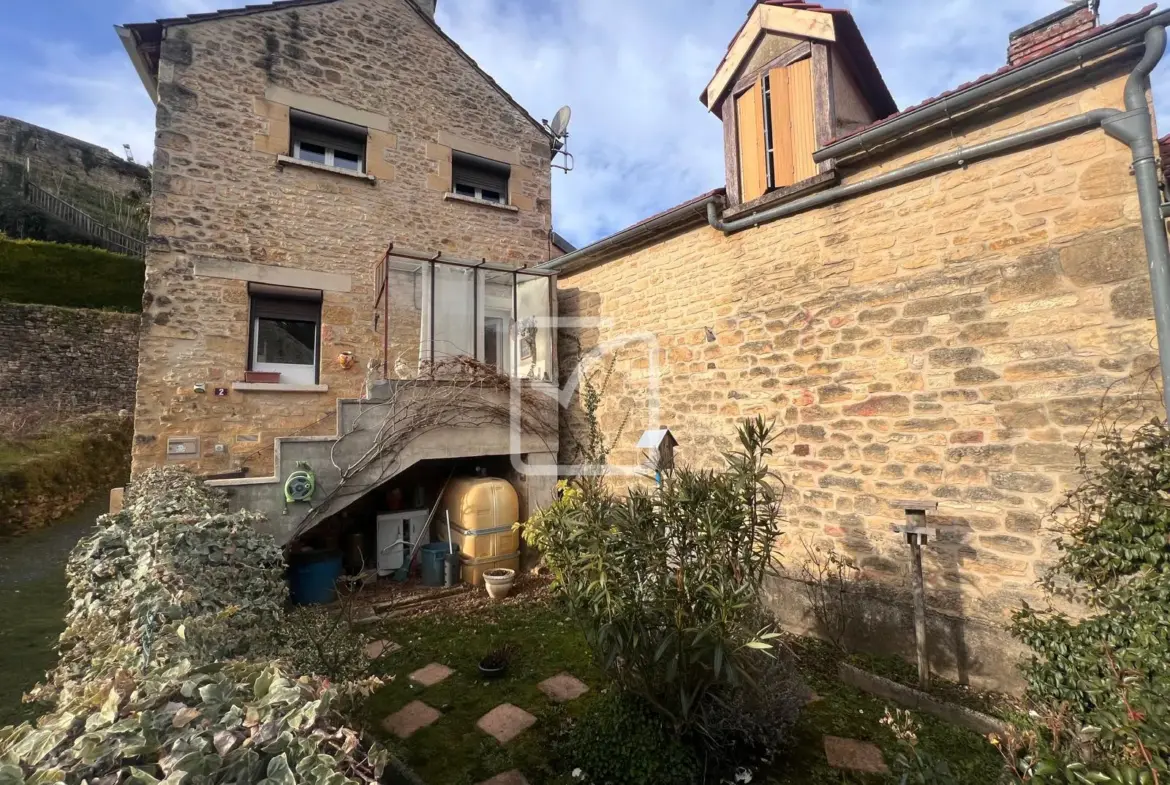 Maison en viager occupé à Salignac près de Sarlat 