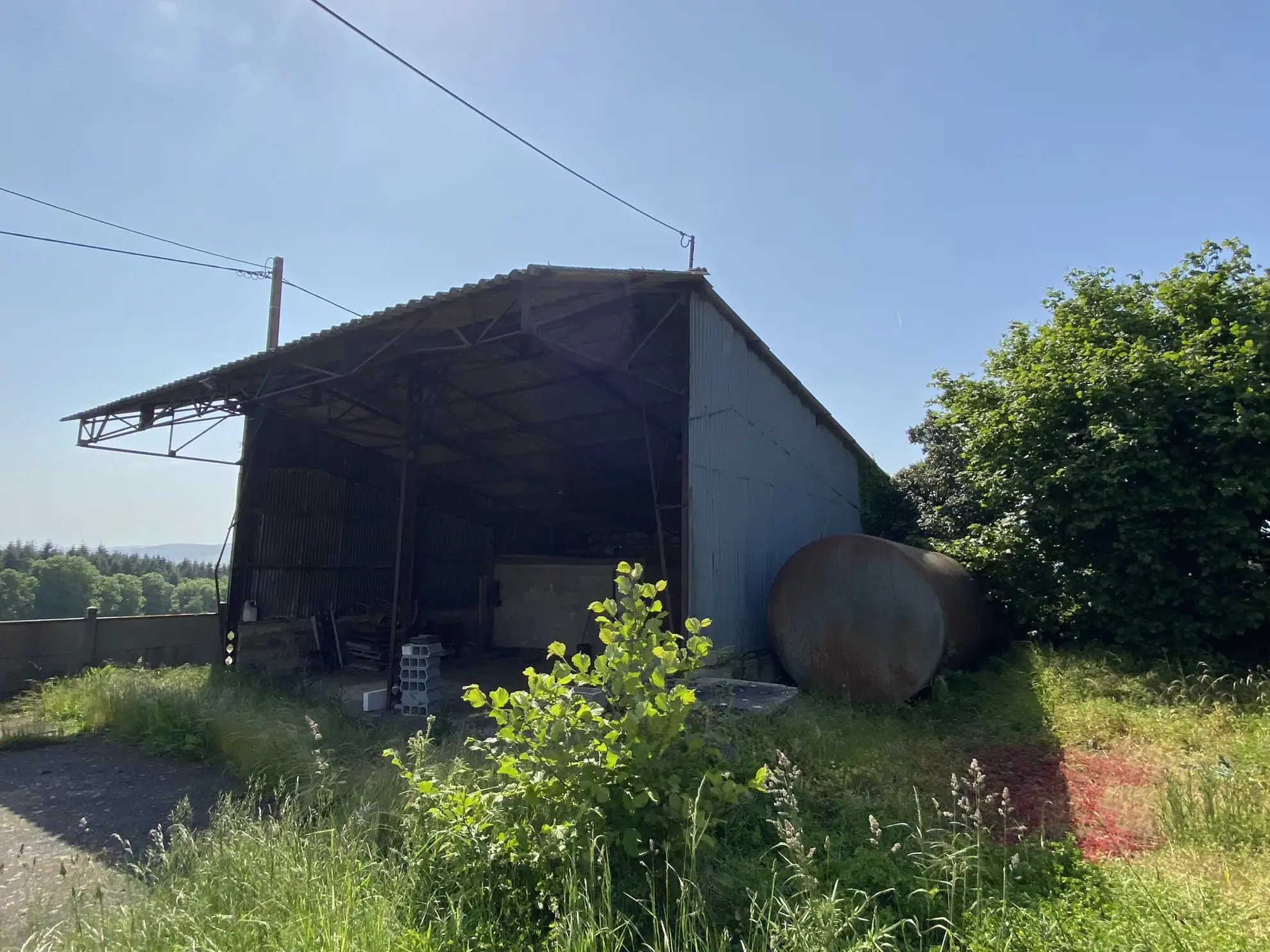 Ancienne Ferme à Croisilles à Vendre - 3 Chambres et Grand Terrain 