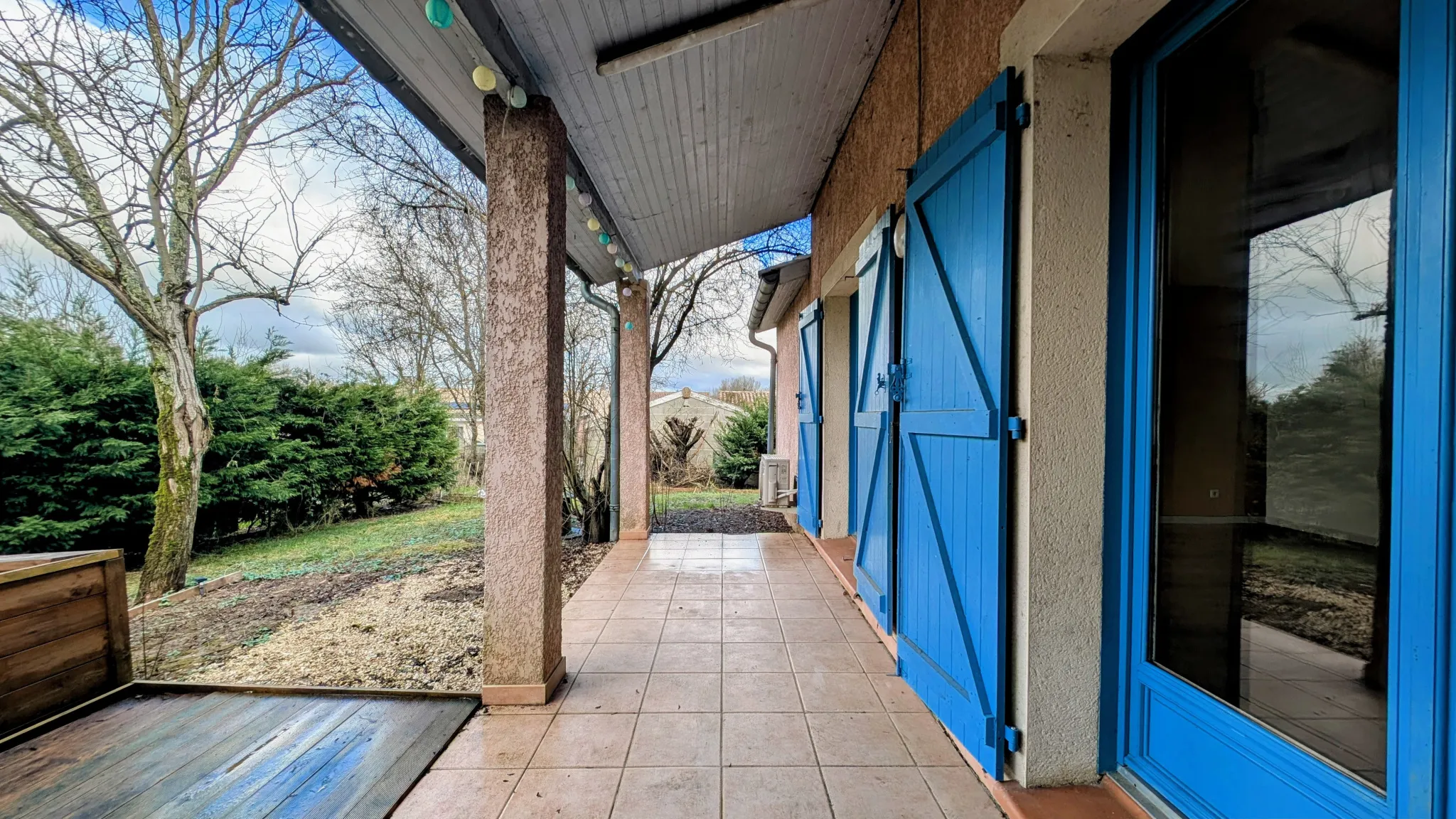 Maison 4 pièces avec garage et jardin à Daux 