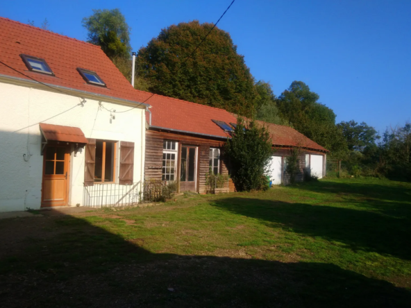 Longère Rénovée de 190m² avec Ancien Moulin à Murlin