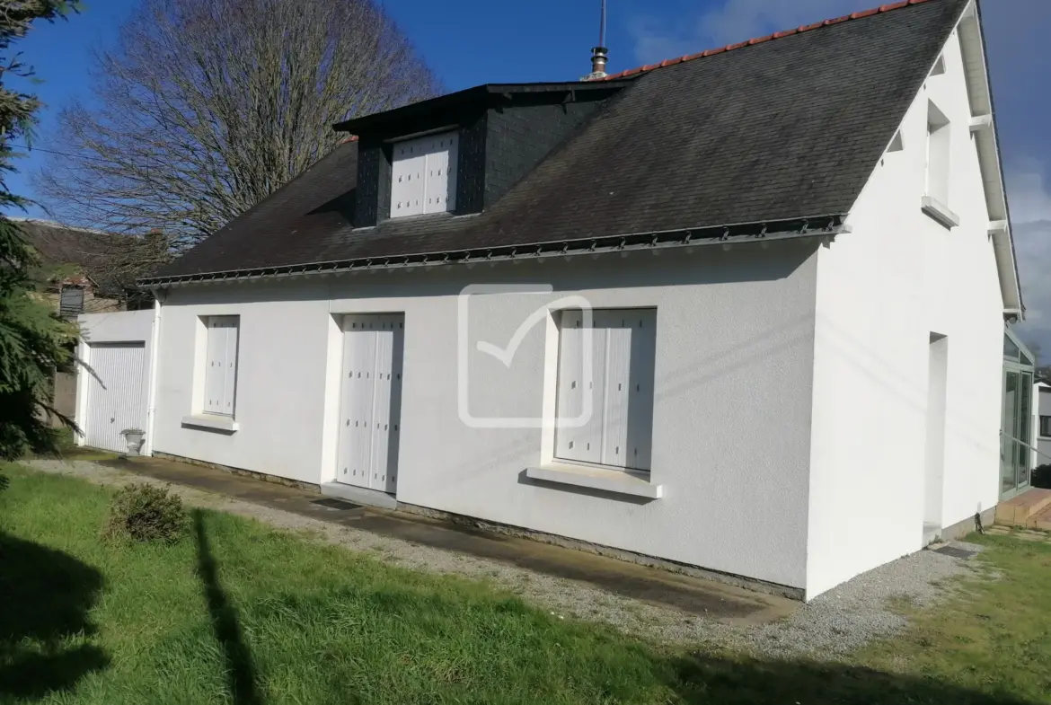 Maison à vendre de 90 m² à Ploërmel 