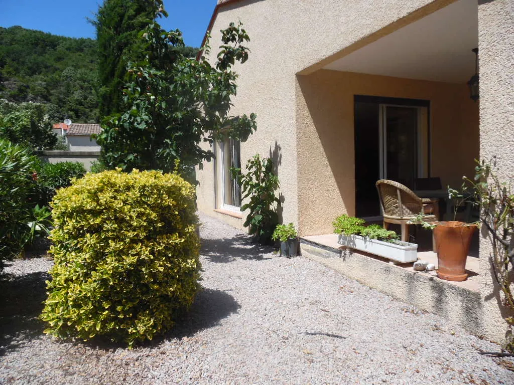 Maison 4 faces avec 2 chambres et jardin à Amélie-les-Bains-Palalda 