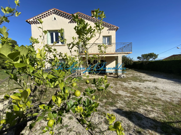 Maison 7 pièces sur terrain de 1 614 m² à Ledignan