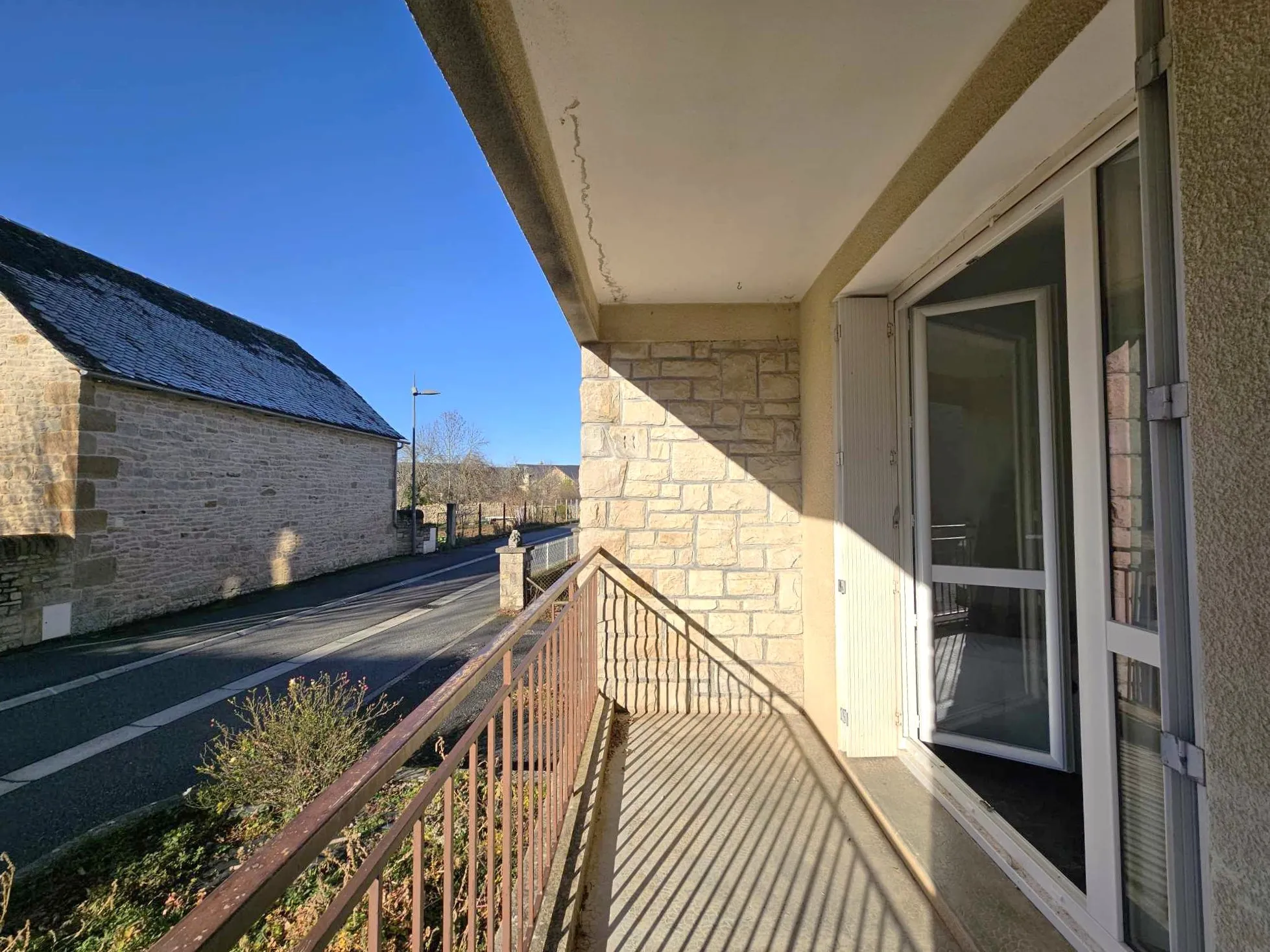 Bel Appartement T3 au Centre de Bozouls avec Terrasse 