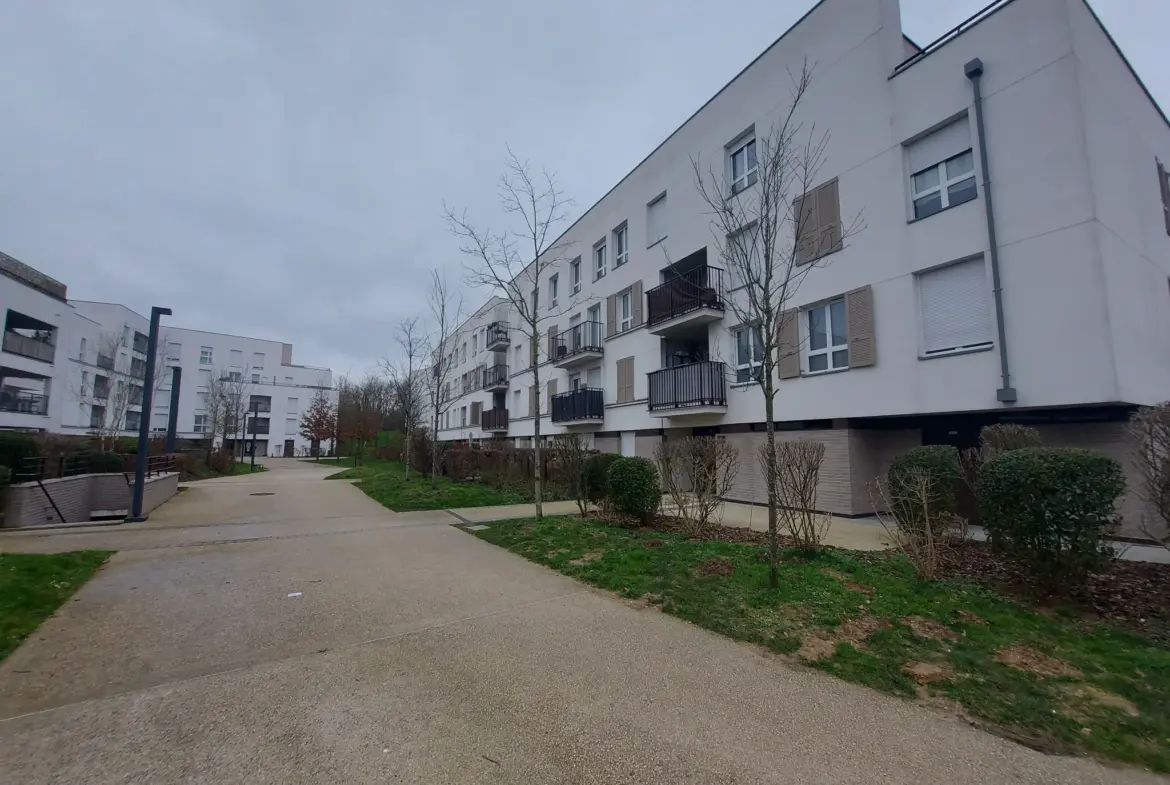 À vendre : Appartement moderne de 39 m² à Bois-D'Arcy 