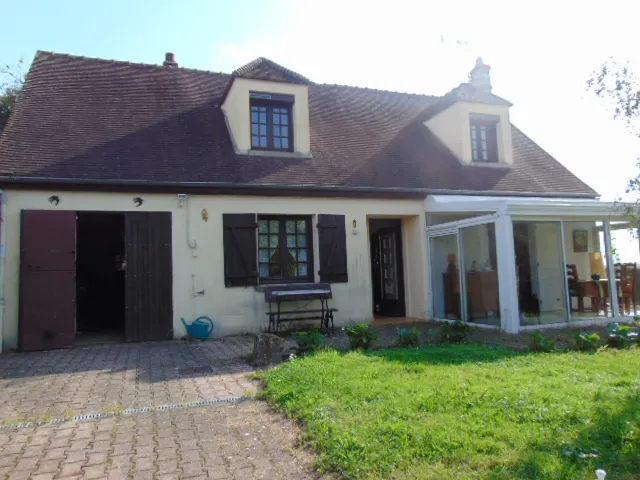 Maison individuelle à vendre à Rampillon - 140 m² sur 1074 m² de terrain 