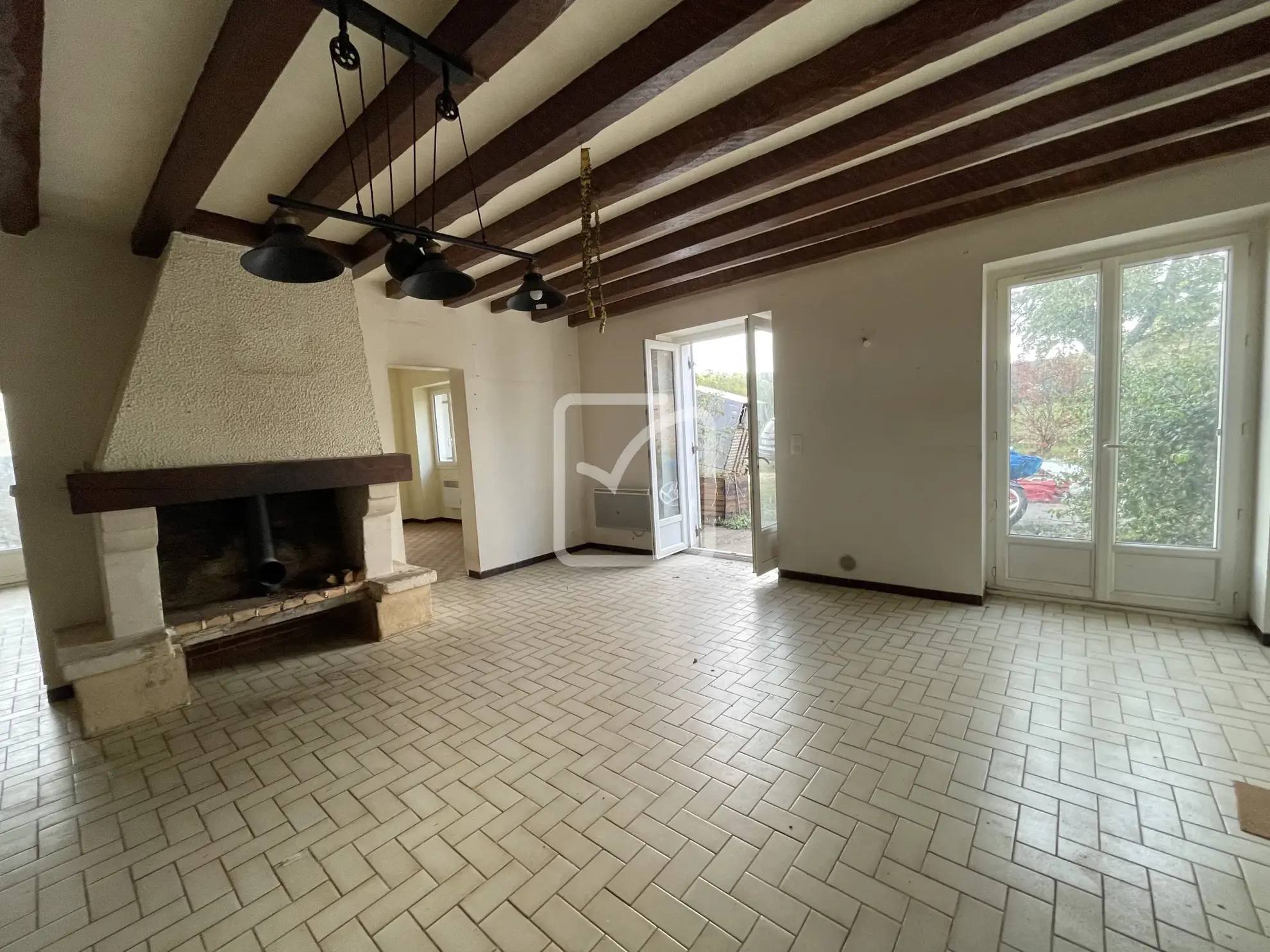 Maison en Pierre à Alles sur Dordogne - 4 Chambres, Terrain de 1900 m² 