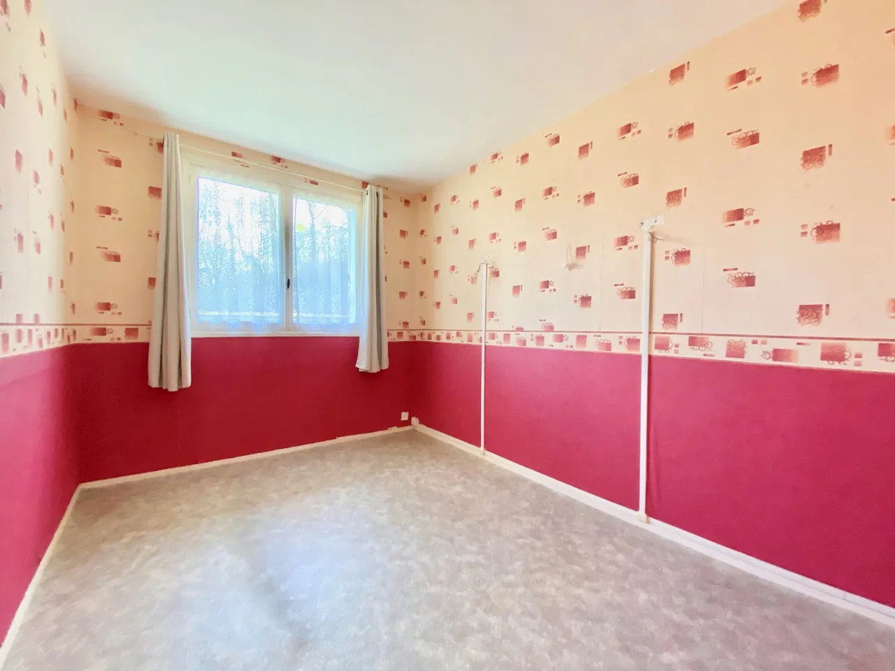 Appartement spacieux avec garage à vendre à Rousies 