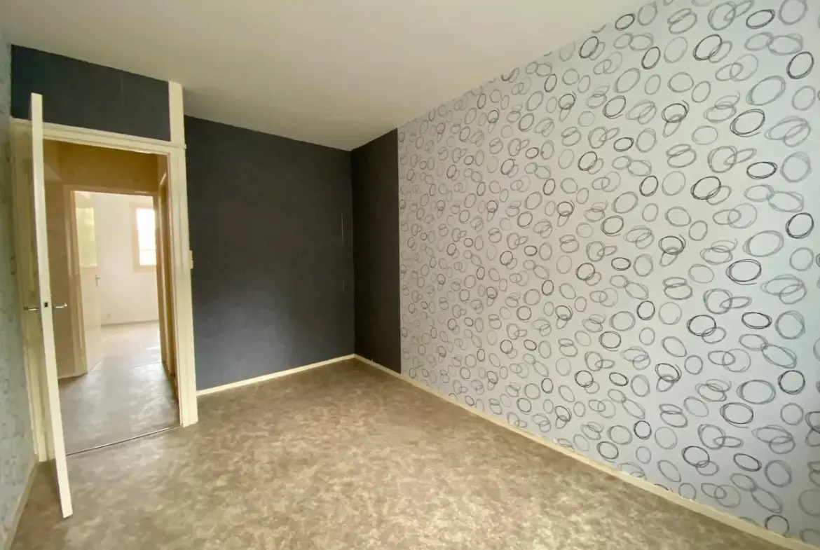 Appartement spacieux avec garage à vendre à Rousies 