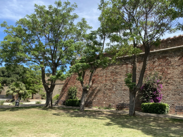 Appartement lumineux à vendre au Jardin des Remparts à Perpignan