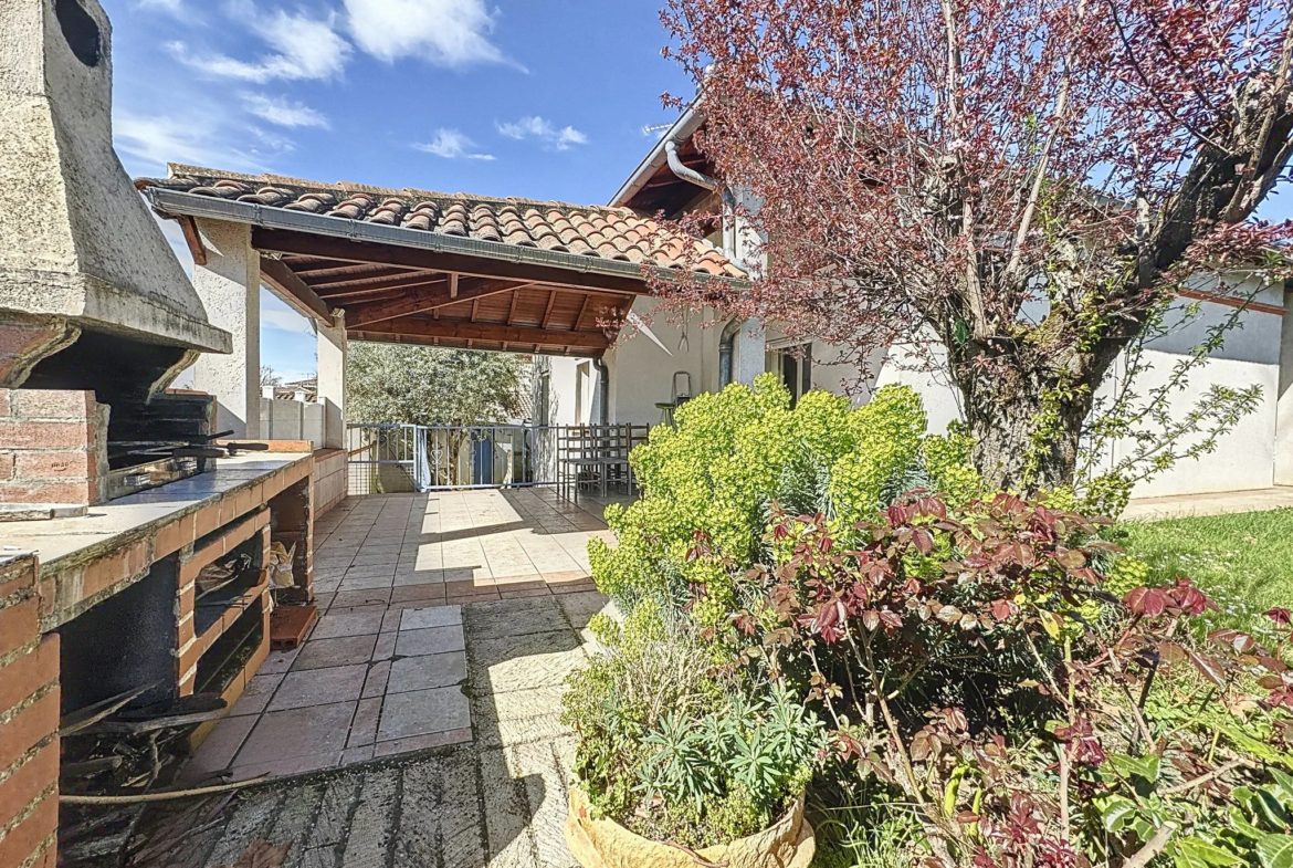 Vente Maison Traditionnelle à Montauban - 105 m², 4 Chambres 