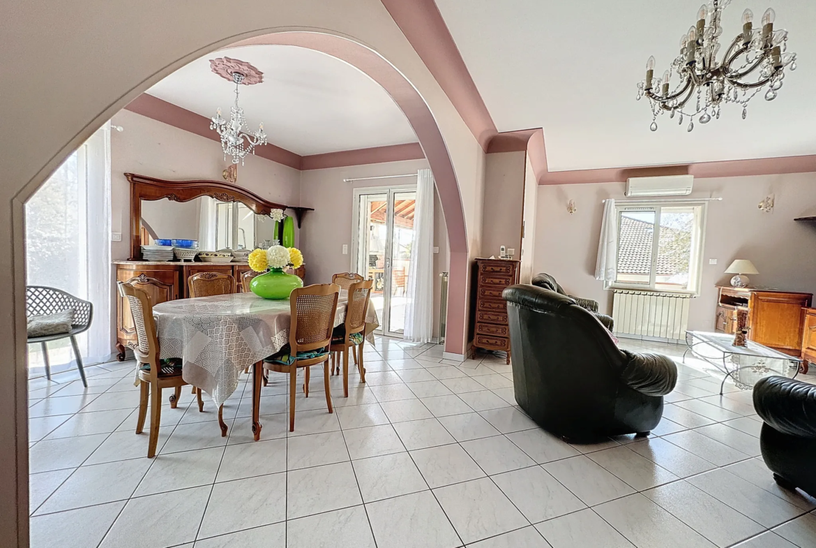 Vente Maison Traditionnelle à Montauban - 105 m², 4 Chambres 