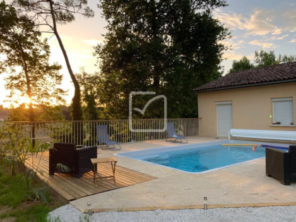 Maison avec piscine à vendre à Saint Genies (24590)