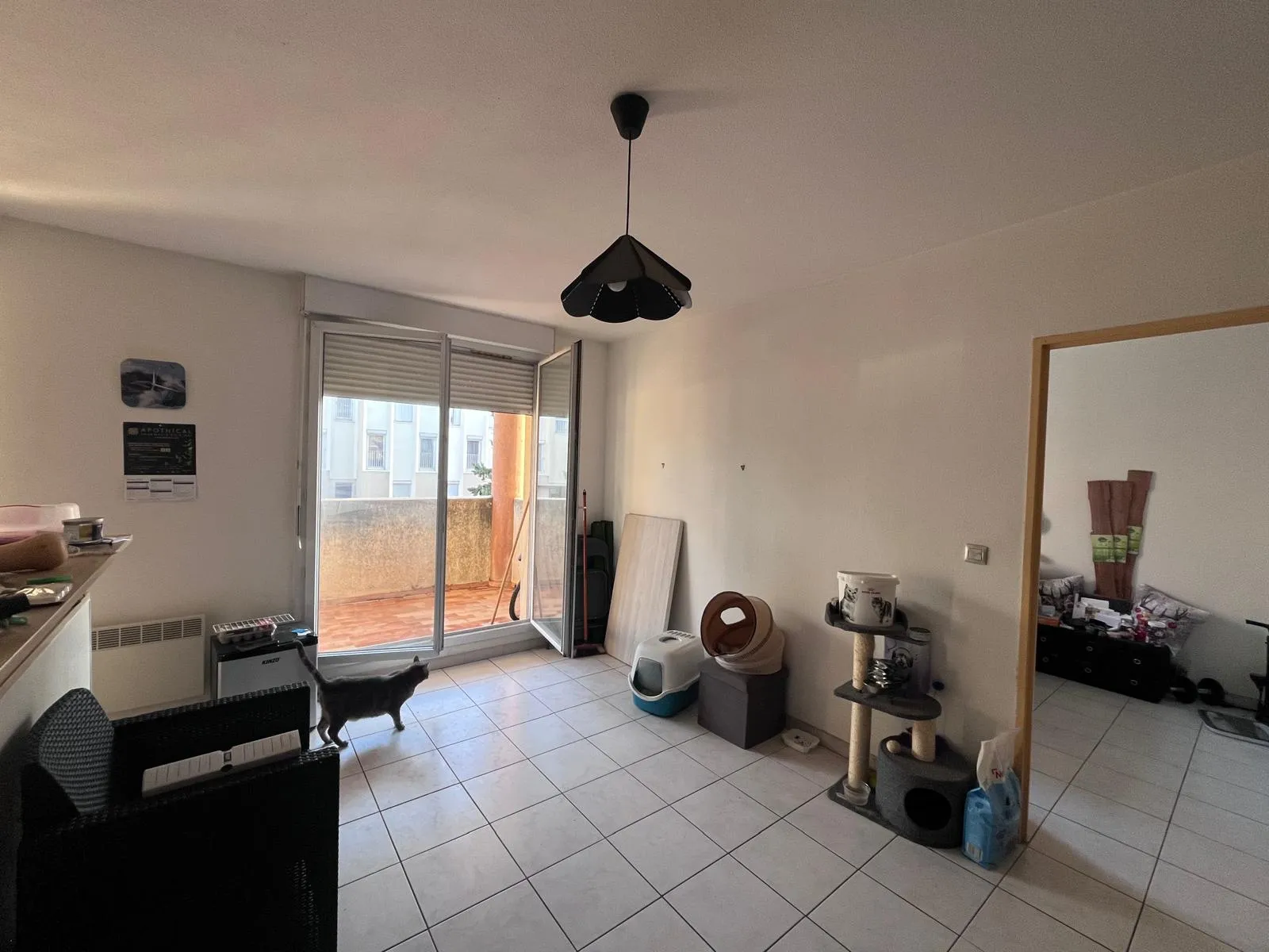 Appartement T2 à Marignane avec terrasse et parking 