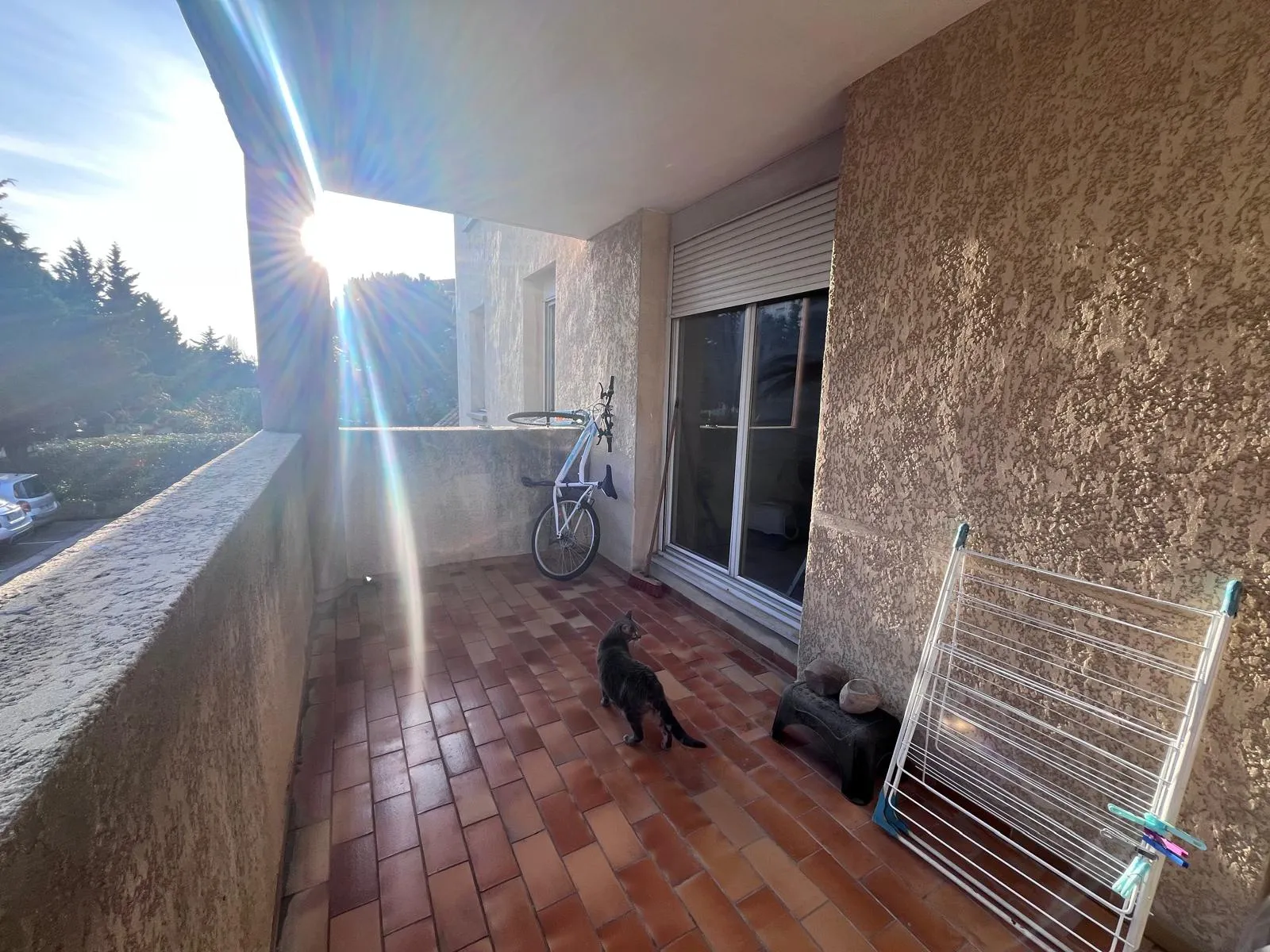 Appartement T2 à Marignane avec terrasse et parking 