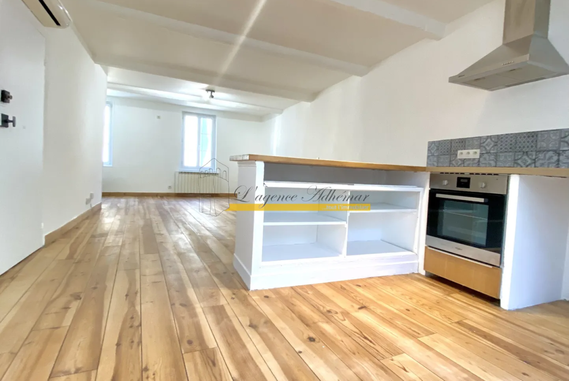 Maison atypique à vendre à Montélimar - Duplex charmant avec jardin 