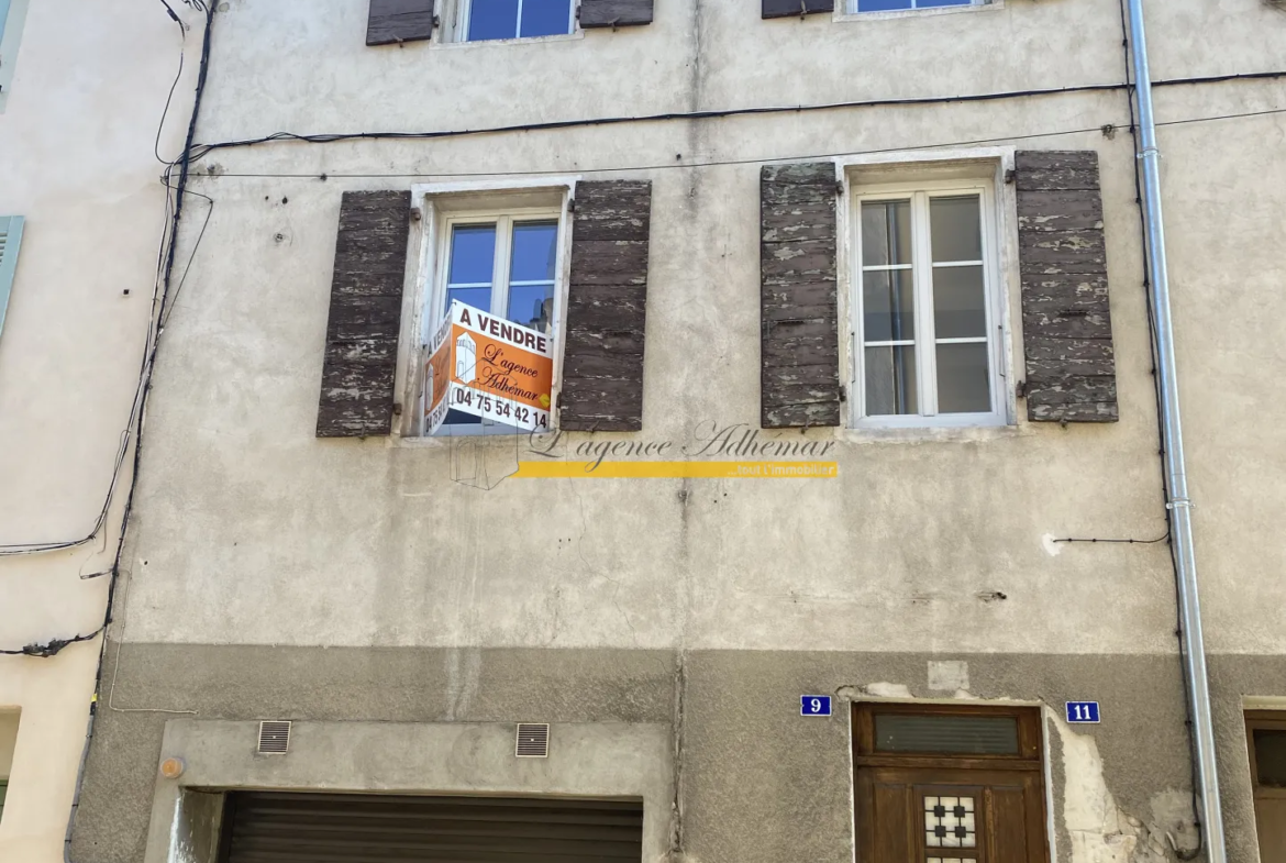 Maison en duplex à Montélimar avec jardin et garage 