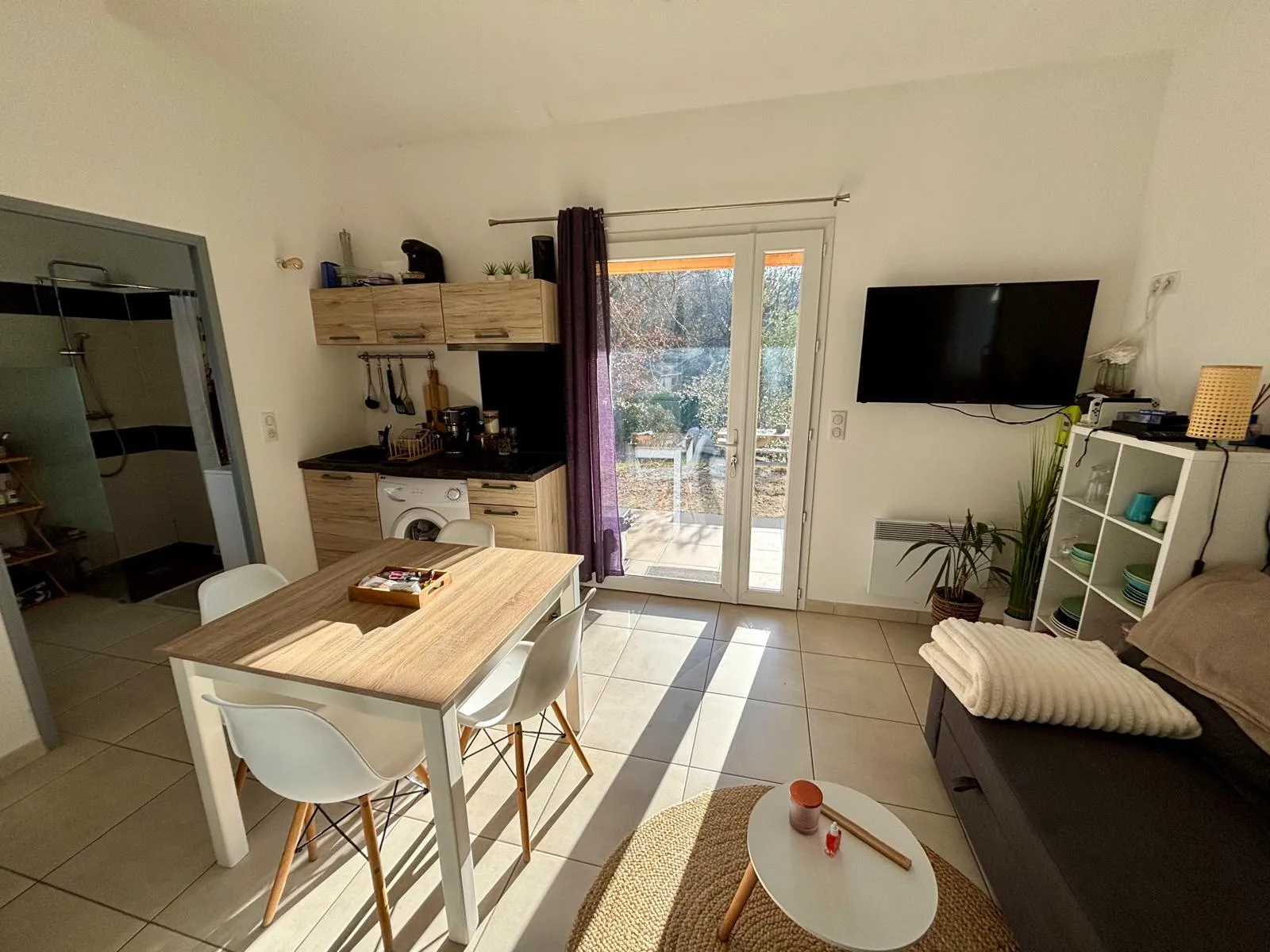 Beau Mazet 36 m² à Grignan sur 350 m² avec piscine 