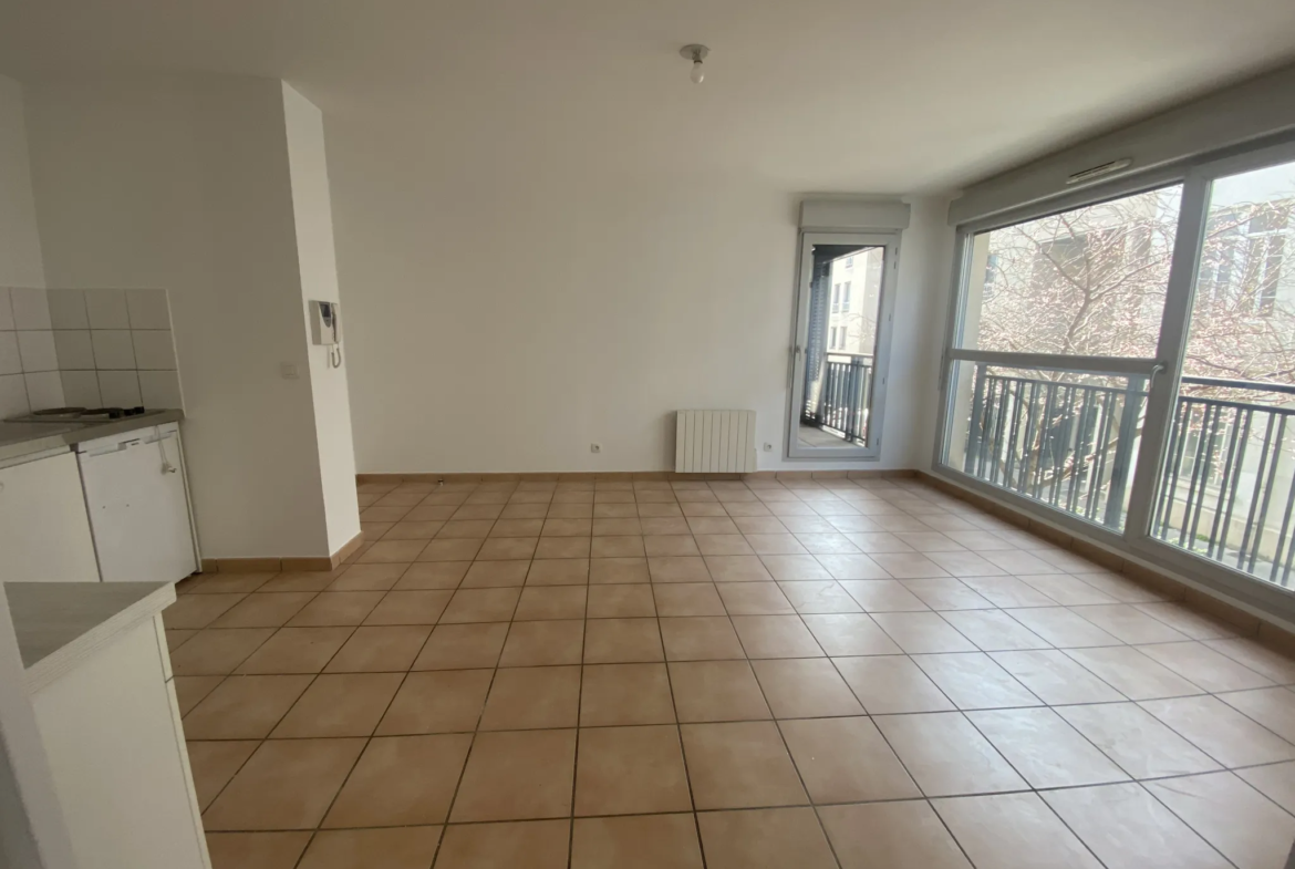 Appartement T2 récent avec loggia à Villeurbanne - 235 000 € 