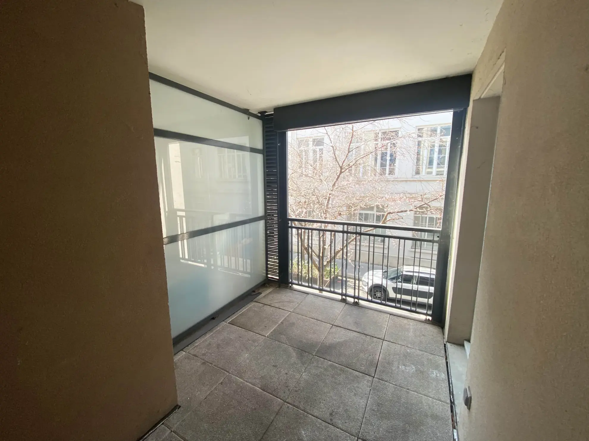 Appartement T2 récent avec loggia à Villeurbanne - 235 000 € 