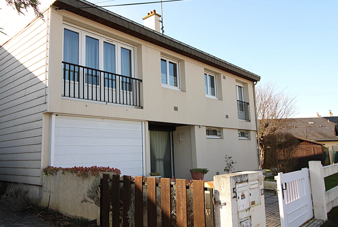 Maison spacieuse à vendre - 4 chambres - Angers ÉVENTARD 