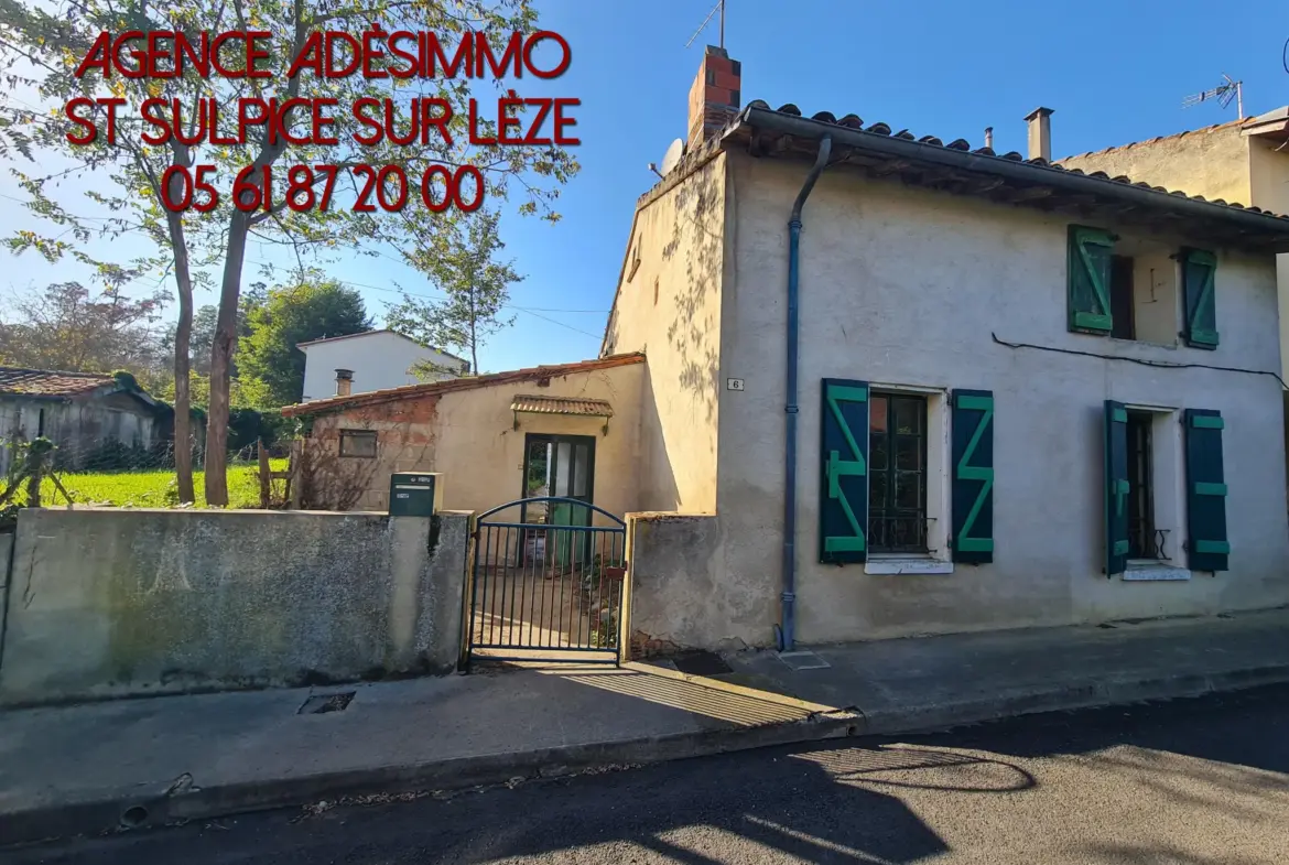 Maison de village à Saint Sulpice sur Lèze avec garage et jardin 