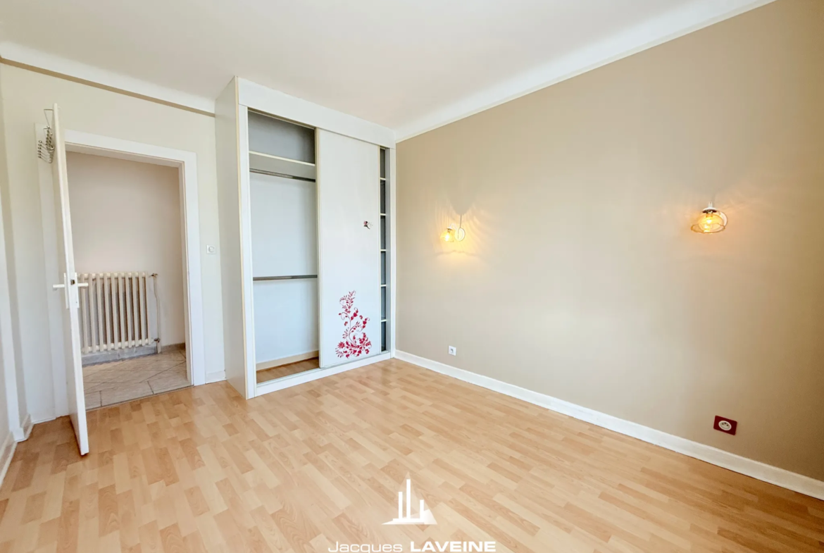 À vendre : Appartement 4 pièces à Woippy avec garage 