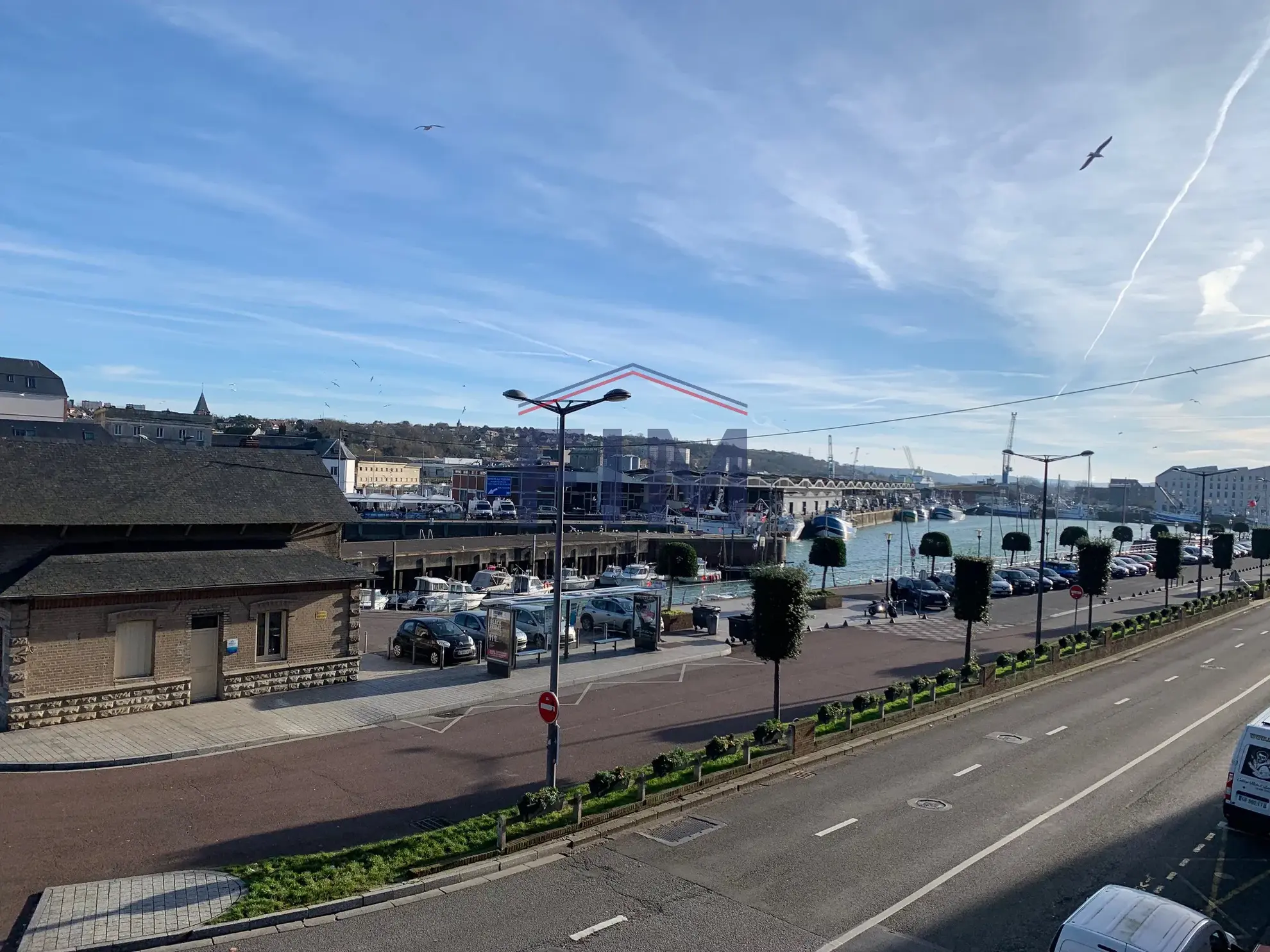 À vendre : Appartement élégant F2 à Dieppe avec vue sur le port 