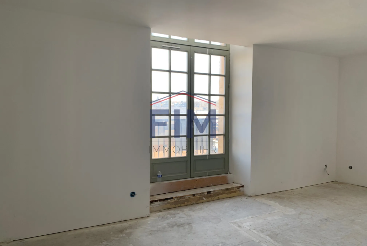 À vendre : Appartement élégant F2 à Dieppe avec vue sur le port 