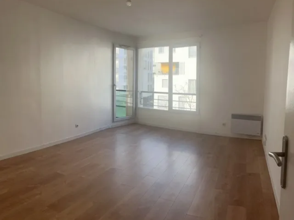 Appartement de 4 pièces avec balcon à Cergy le Haut - 238 000 €