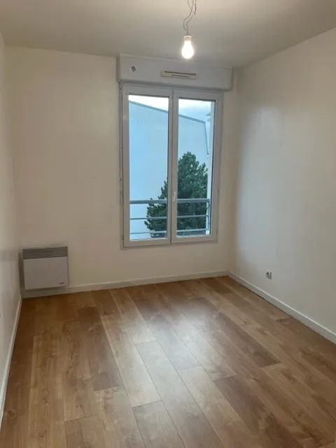 Appartement de 4 pièces avec balcon à Cergy le Haut - 238 000 € 