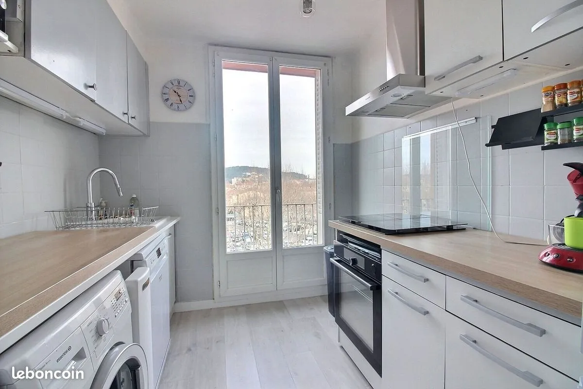 À vendre : Appartement T3 lumineux à Gardanne 